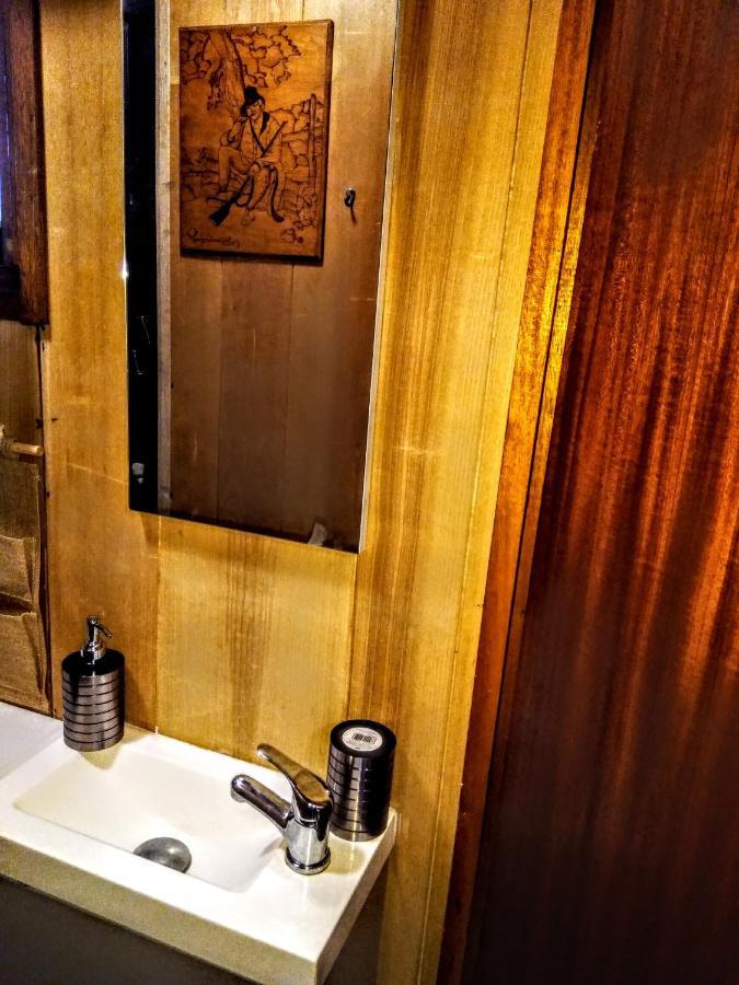 Two Rooms Rustic House - Self Check-In Boekarest Buitenkant foto